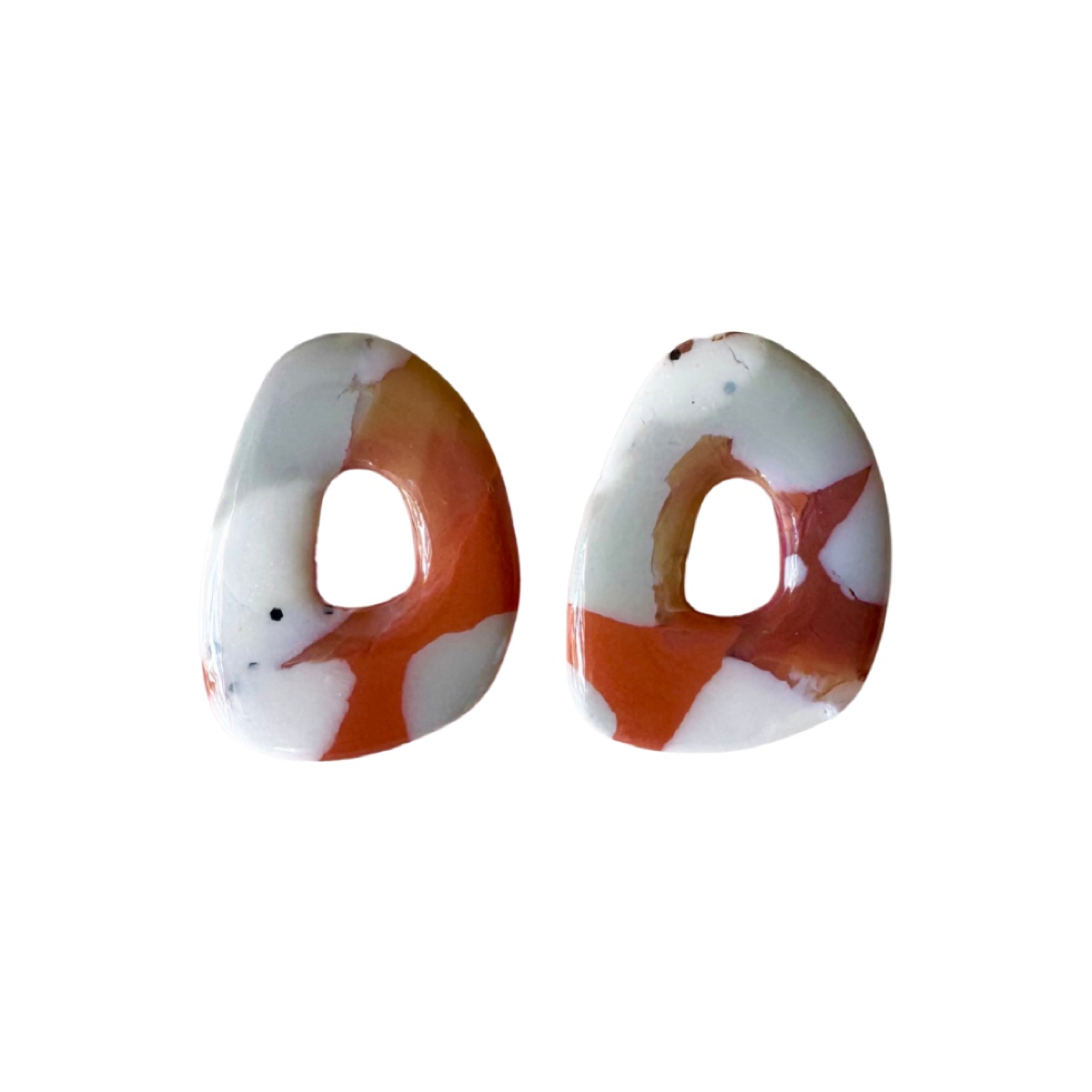 Vera estampado marrón y gris, pendientes